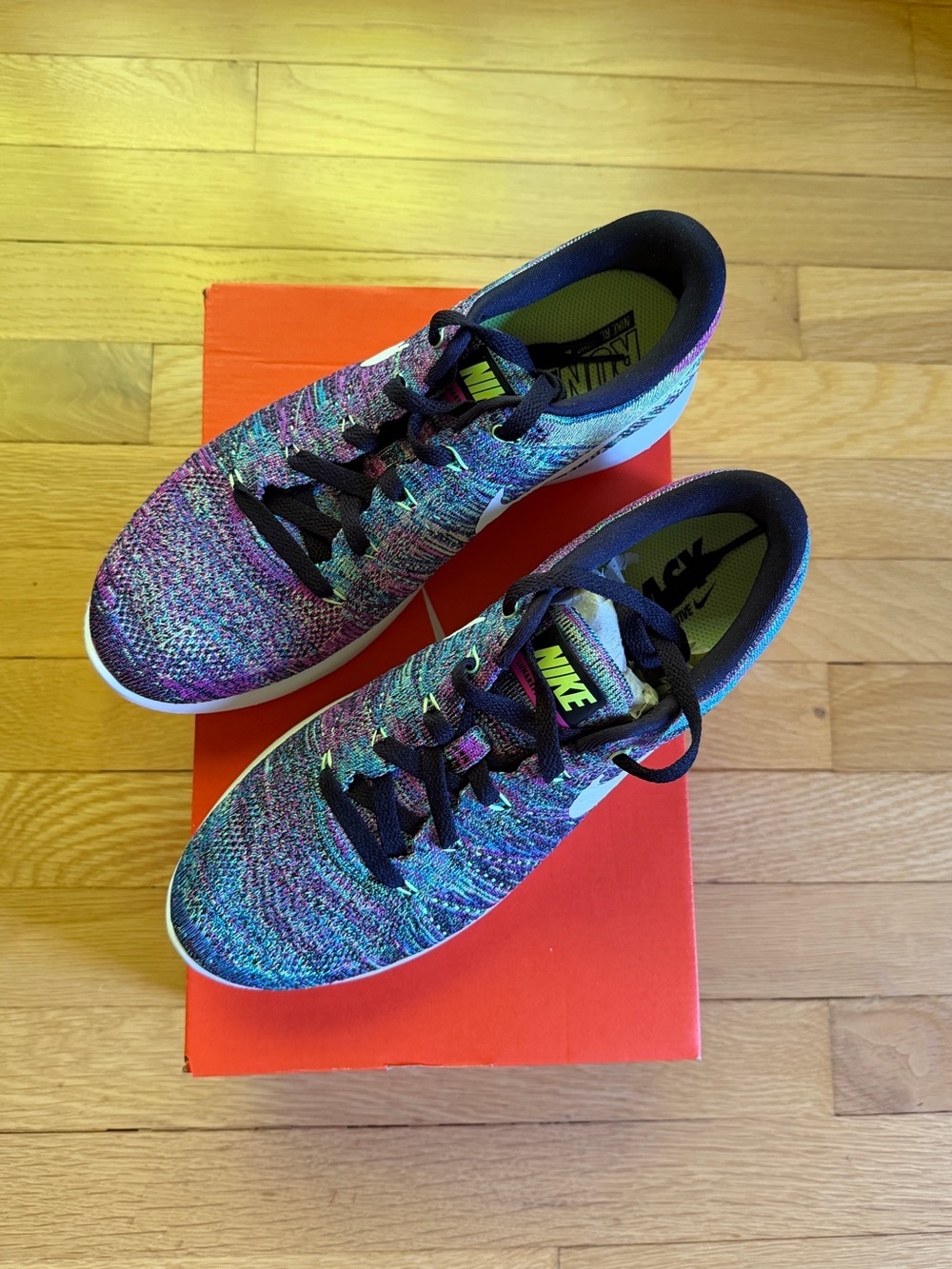 NIB Nike Lunarepic Low Flyknit running shoes
